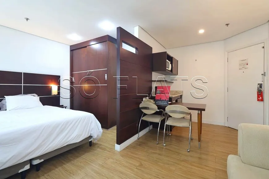 Foto 1 de Apartamento com 1 Quarto à venda, 28m² em Chácara Santo Antônio, São Paulo