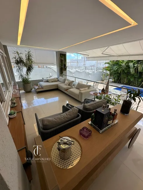 Foto 1 de Casa de Condomínio com 4 Quartos à venda, 333m² em Alphaville Abrantes, Camaçari