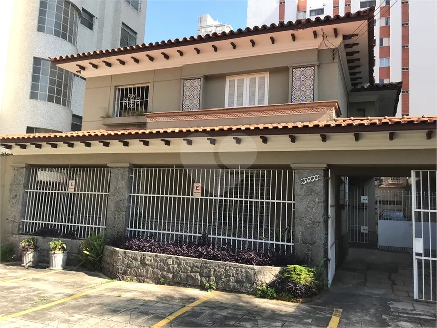 Foto 1 de Casa com 1 Quarto para alugar, 485m² em Jardim Paulista, São Paulo