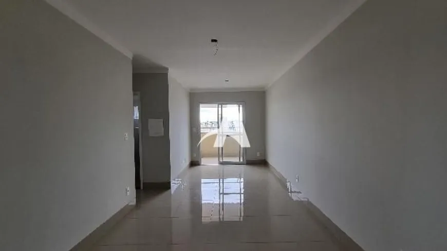 Foto 1 de Apartamento com 2 Quartos para alugar, 64m² em Santa Mônica, Uberlândia