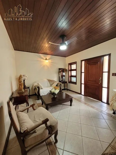 Foto 1 de Casa com 4 Quartos à venda, 398m² em Jardim Sao Carlos, Sorocaba