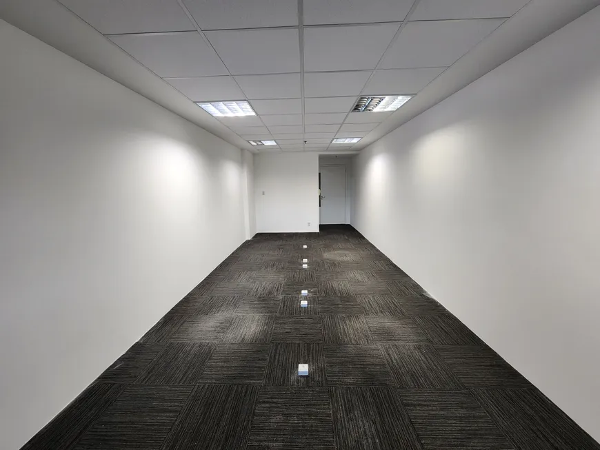 Foto 1 de Sala Comercial à venda, 36m² em Barra da Tijuca, Rio de Janeiro