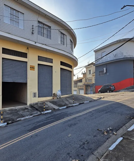 Foto 1 de Sobrado com 2 Quartos para alugar, 70m² em Ayrosa, Osasco