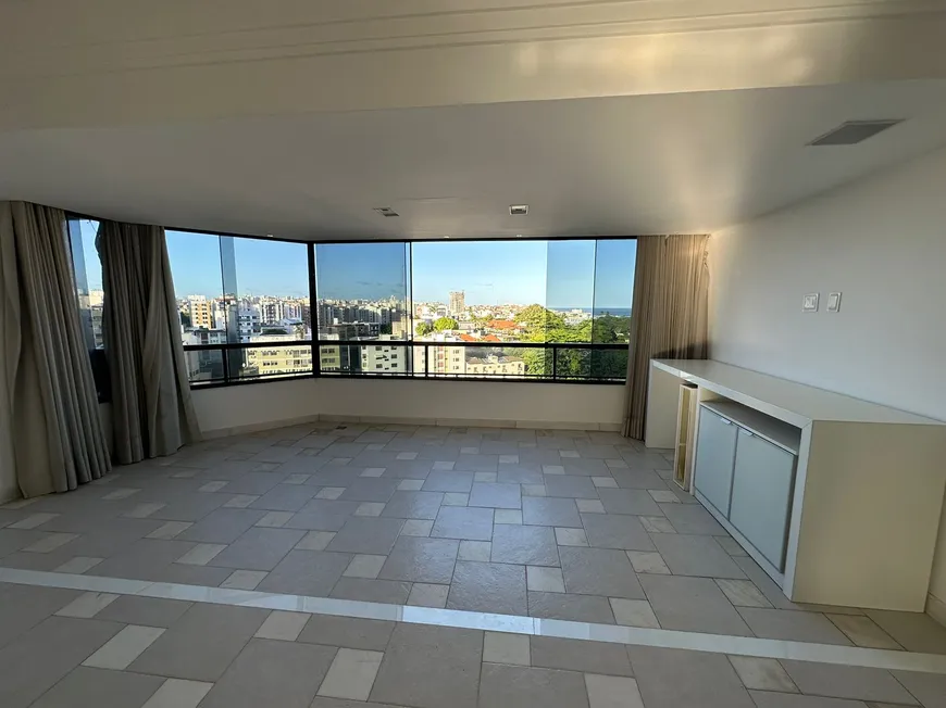 Foto 1 de Apartamento com 4 Quartos à venda, 215m² em Rio Vermelho, Salvador