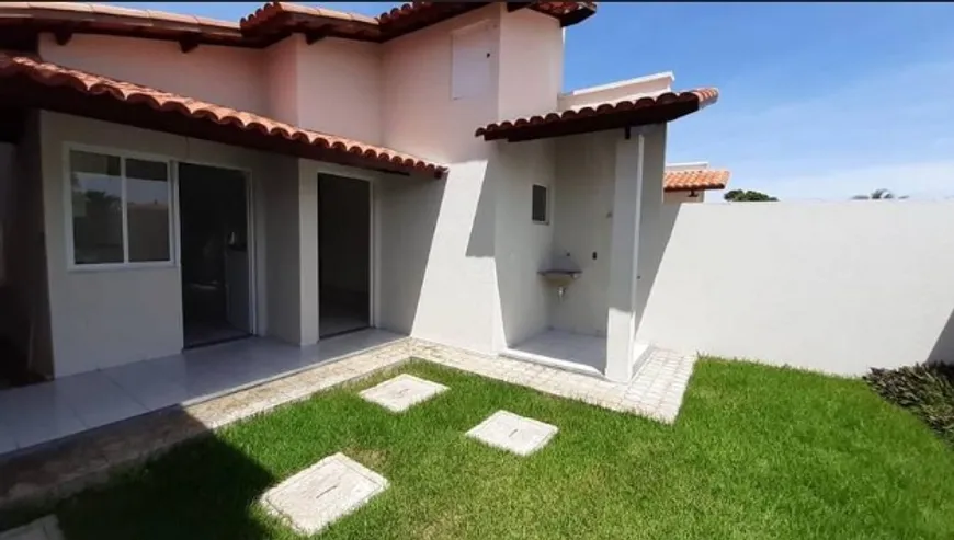 Foto 1 de Casa com 3 Quartos à venda, 76m² em Mangabeira, Eusébio