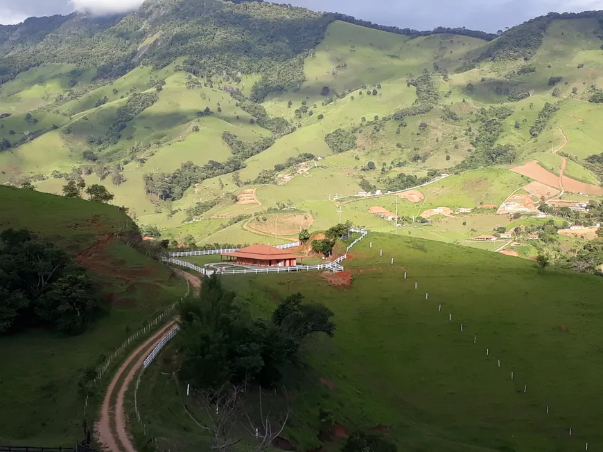 Foto 1 de Fazenda/Sítio à venda, 193000m² em Centro, Delfim Moreira