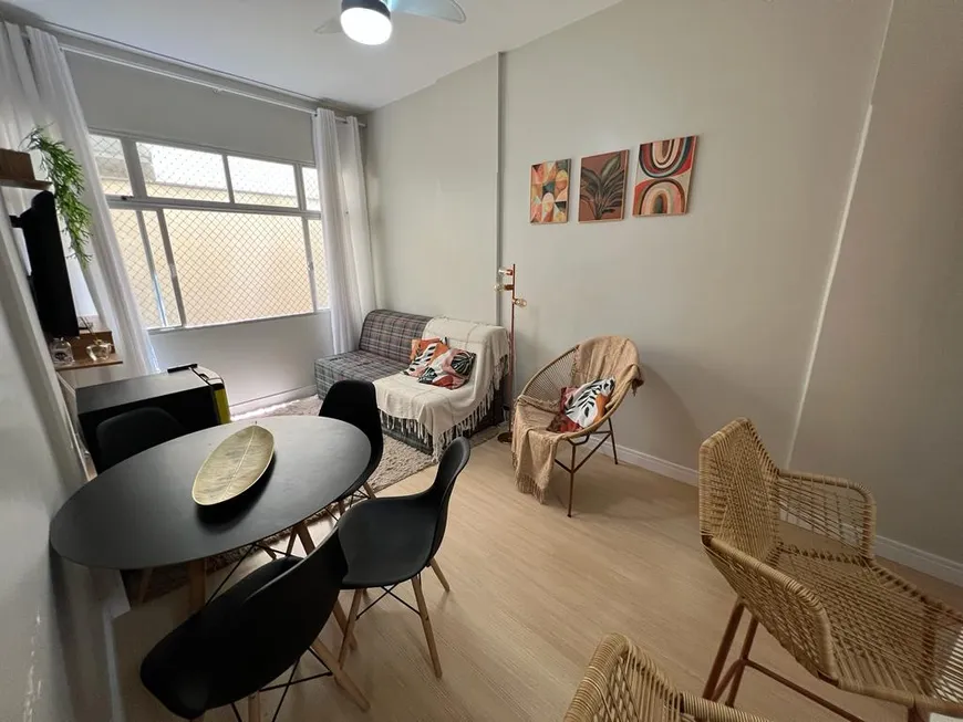 Foto 1 de Apartamento com 1 Quarto à venda, 50m² em Centro, Guarapari