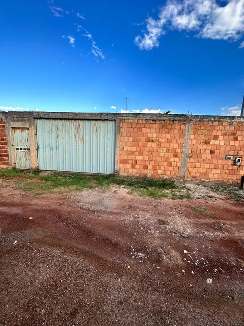 Foto 1 de Casa com 3 Quartos à venda, 440m² em Setor Mansoes Lago do Descoberto, Águas Lindas de Goiás