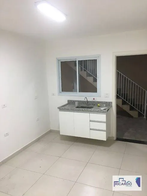 Foto 1 de Casa de Condomínio com 1 Quarto para alugar, 35m² em Tranquilidade, Guarulhos