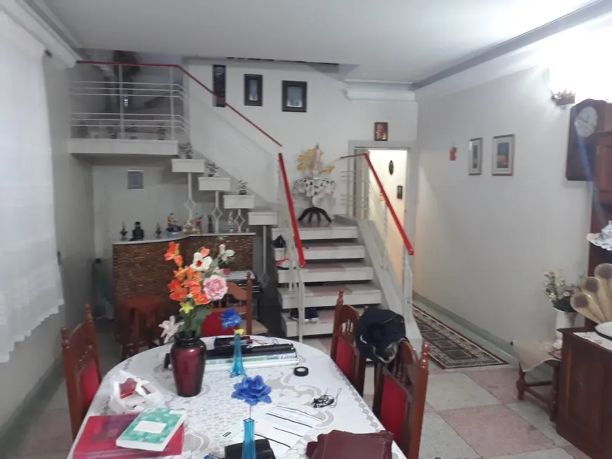 Foto 1 de Casa com 4 Quartos à venda, 194m² em Vila Belmiro, Santos