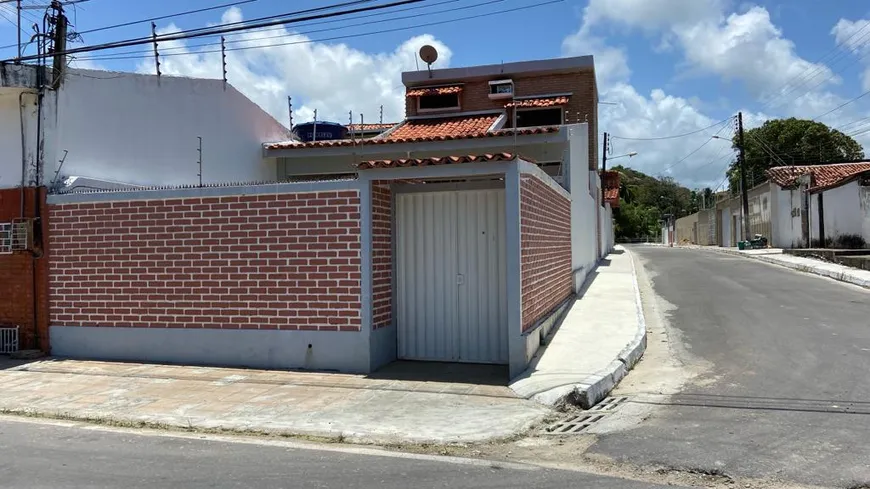 Foto 1 de Casa com 4 Quartos à venda, 240m² em Barra Mar, Barra de São Miguel