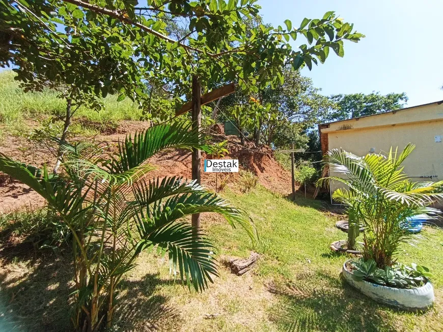 Foto 1 de Fazenda/Sítio com 2 Quartos à venda, 267m² em Três Poços, Volta Redonda