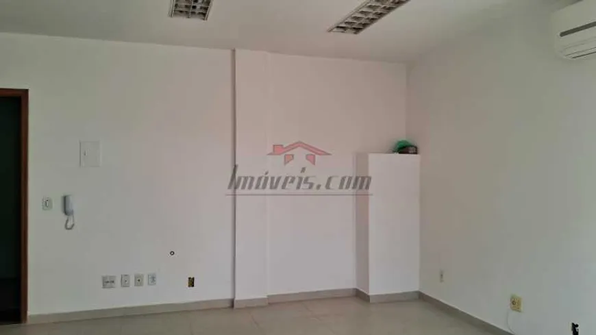 Foto 1 de Sala Comercial à venda, 27m² em Taquara, Rio de Janeiro