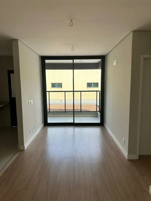 Foto 1 de Apartamento com 2 Quartos para alugar, 66m² em Conjunto Residencial Cidade Alta, Maringá