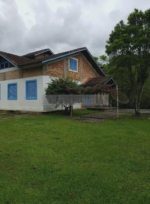 Foto 1 de Fazenda/Sítio com 3 Quartos à venda, 627m² em Estancia Balnearia Maria Helena Novaes , Peruíbe