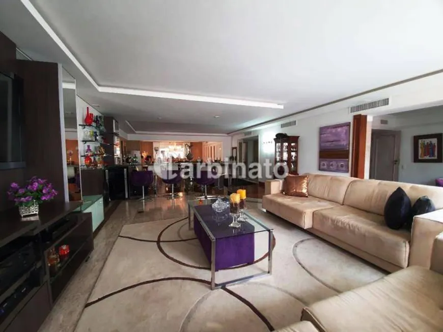 Foto 1 de Apartamento com 3 Quartos para venda ou aluguel, 358m² em Jardim América, São Paulo