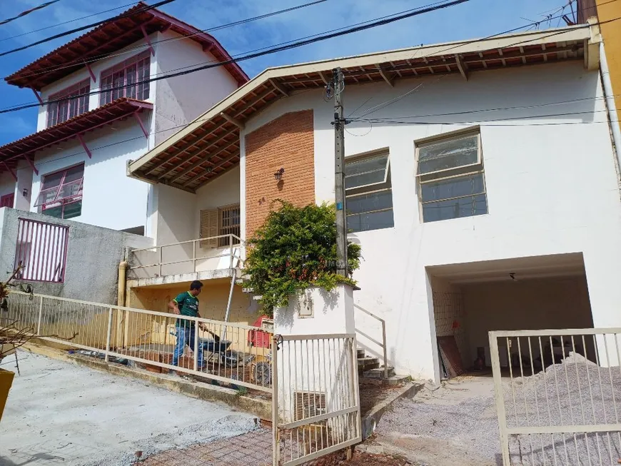 Foto 1 de Casa com 3 Quartos para alugar, 140m² em Vila Planalto, Vinhedo