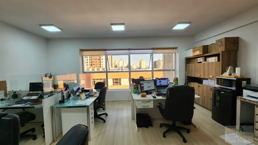 Foto 1 de Sala Comercial com 1 Quarto à venda, 37m² em Estreito, Florianópolis