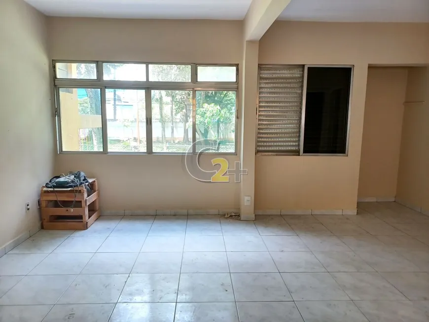 Foto 1 de Apartamento com 3 Quartos à venda, 75m² em Água Branca, São Paulo