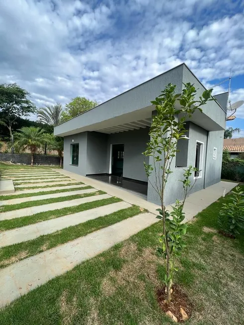 Foto 1 de Casa de Condomínio com 2 Quartos para venda ou aluguel, 84m² em Condados de Bouganville, Lagoa Santa