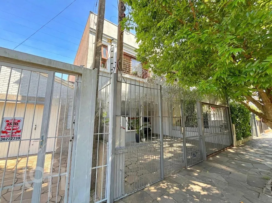 Foto 1 de Casa com 4 Quartos à venda, 180m² em Partenon, Porto Alegre