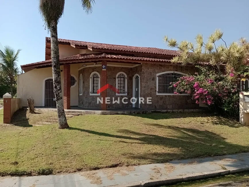 Foto 1 de Casa com 4 Quartos à venda, 168m² em Parque Balneario Oasis , Peruíbe
