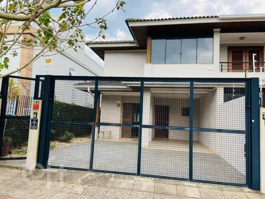 Foto 1 de Casa com 3 Quartos à venda, 147m² em Campeche, Florianópolis