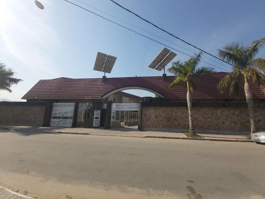 Foto 1 de Casa de Condomínio com 2 Quartos à venda, 117m² em Nova Mirim, Praia Grande