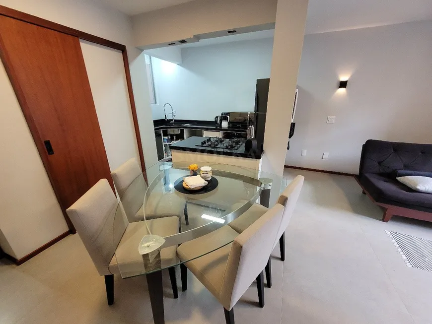 Foto 1 de Apartamento com 2 Quartos à venda, 64m² em Capoeiras, Florianópolis