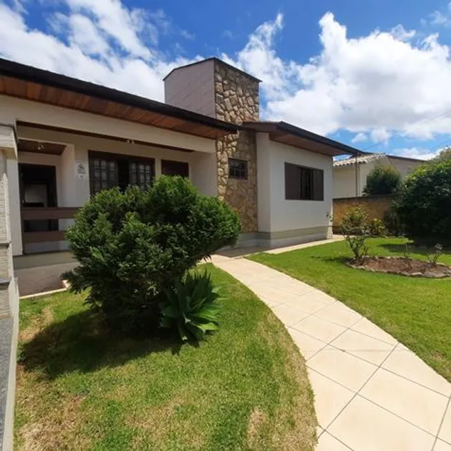 Foto 1 de Casa com 3 Quartos à venda, 220m² em Nossa Senhora da Salete, Criciúma