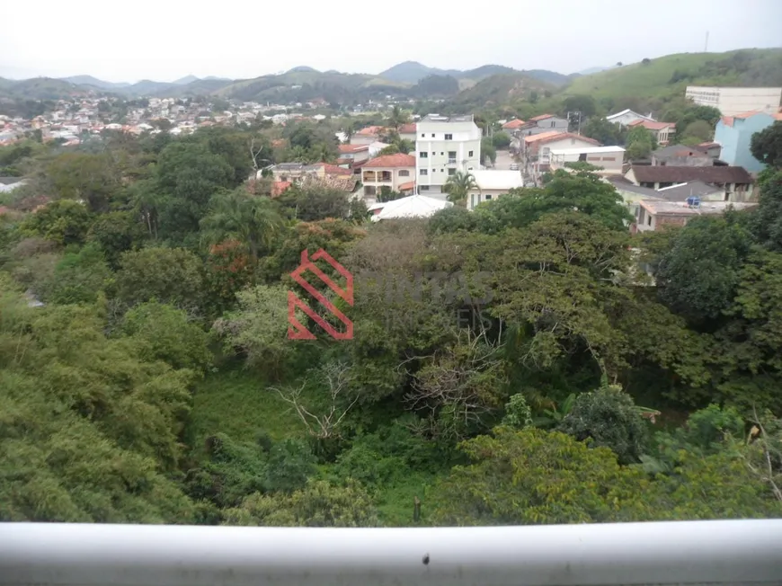 Foto 1 de Casa com 2 Quartos à venda, 150m² em Centro, Rio Bonito