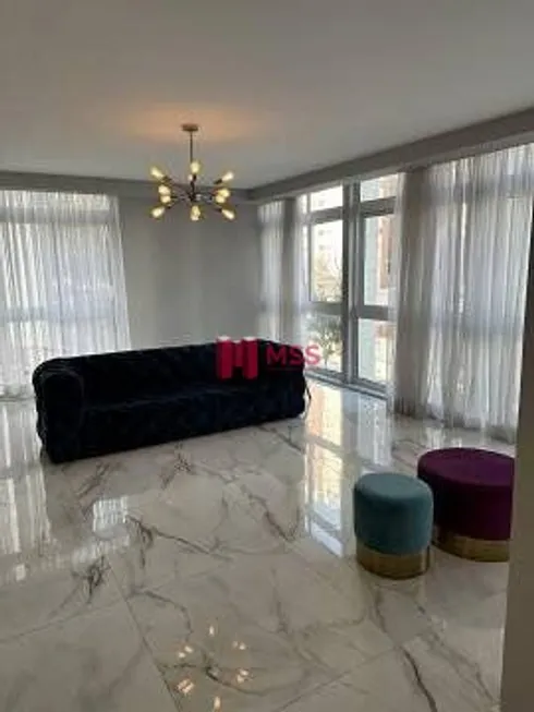 Foto 1 de Apartamento com 3 Quartos à venda, 250m² em Jardim Paulista, São Paulo