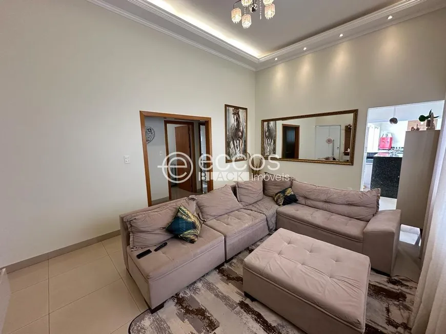 Foto 1 de Casa de Condomínio com 3 Quartos à venda, 189m² em Minas Gerais, Uberlândia