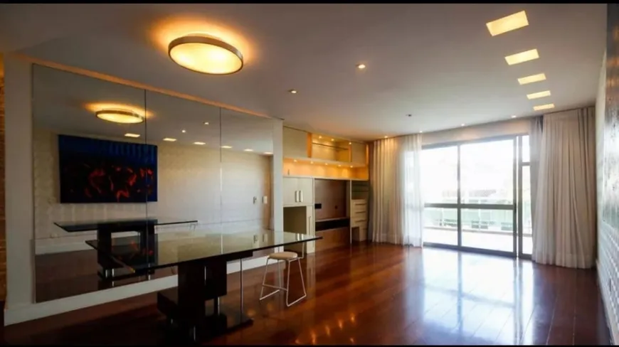 Foto 1 de Apartamento com 3 Quartos à venda, 250m² em Recreio Dos Bandeirantes, Rio de Janeiro