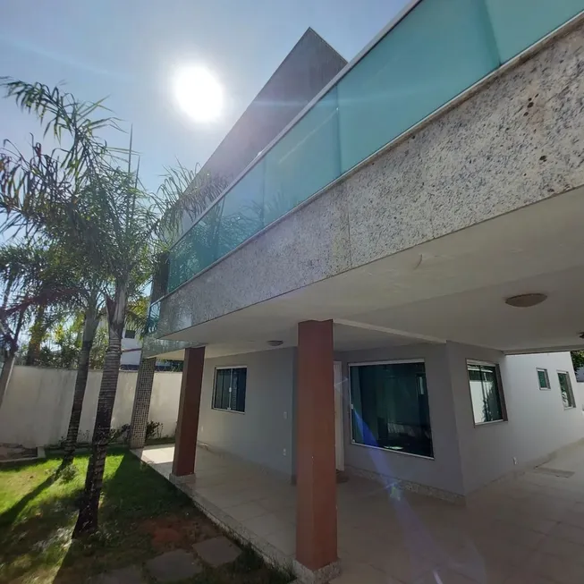 Foto 1 de Casa com 4 Quartos à venda, 250m² em Praia do Morro, Guarapari