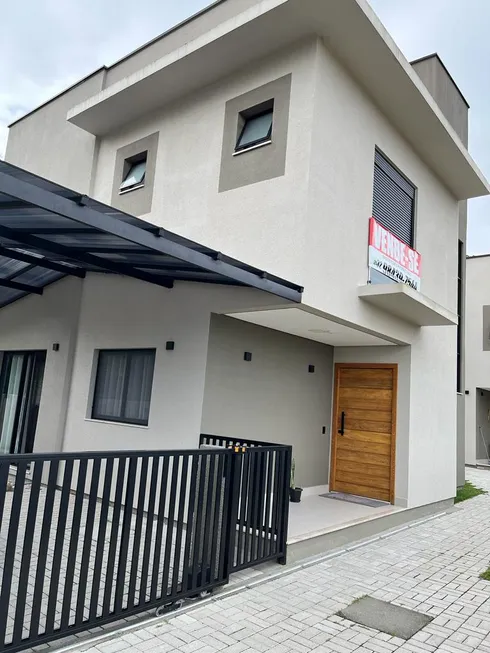 Foto 1 de Casa com 3 Quartos à venda, 147m² em Saco Grande, Florianópolis