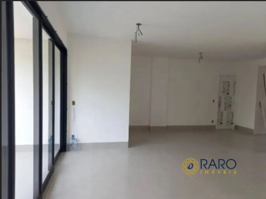 Foto 1 de Apartamento com 4 Quartos à venda, 142m² em Santo Antônio, Belo Horizonte