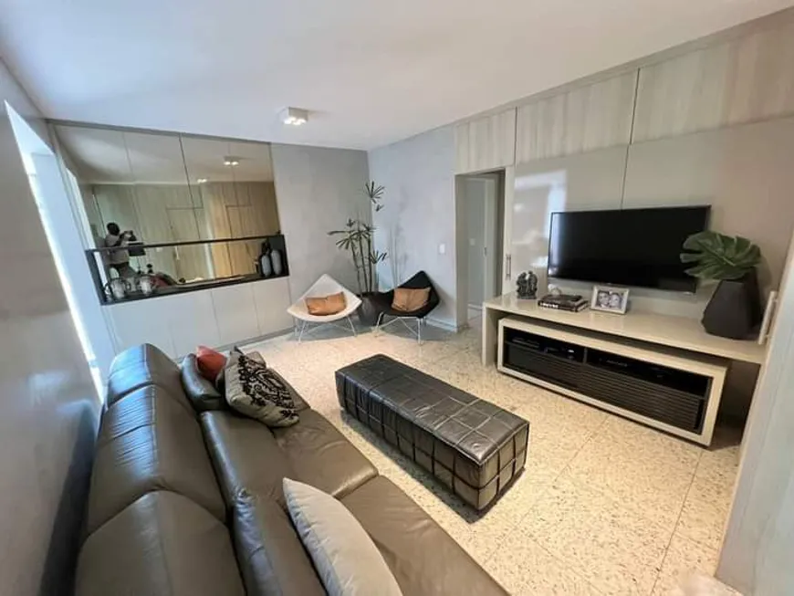 Foto 1 de Apartamento com 3 Quartos à venda, 170m² em Castelo, Belo Horizonte