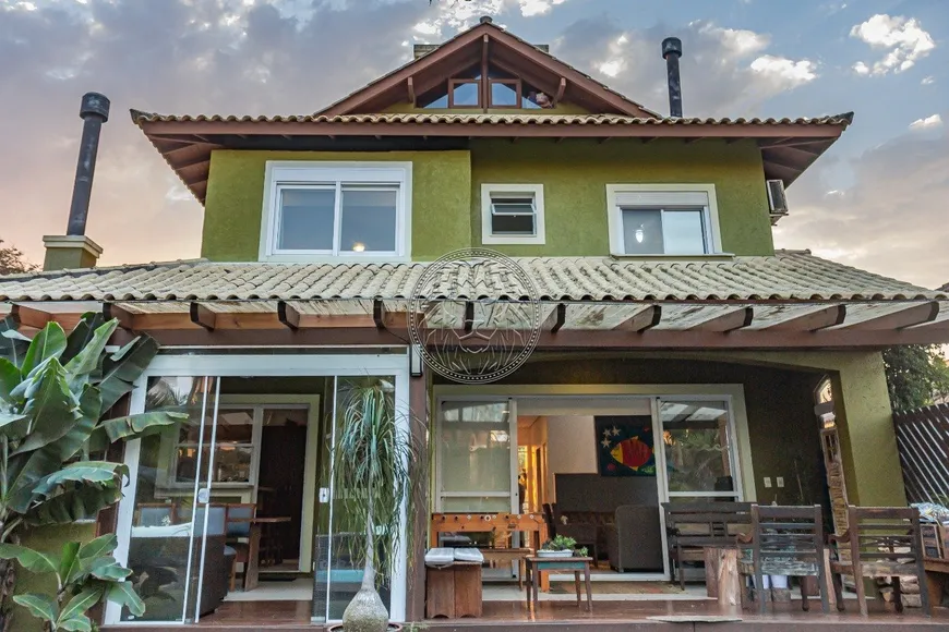 Foto 1 de Casa com 4 Quartos à venda, 350m² em Campeche, Florianópolis