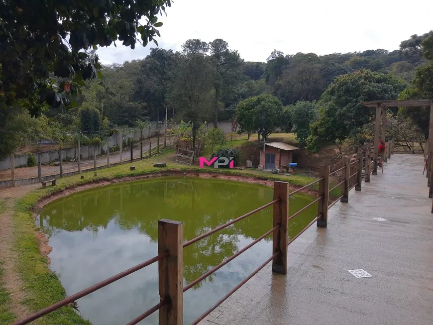 Foto 1 de Fazenda/Sítio com 4 Quartos à venda, 600m² em Chácara São Francisco, Jundiaí