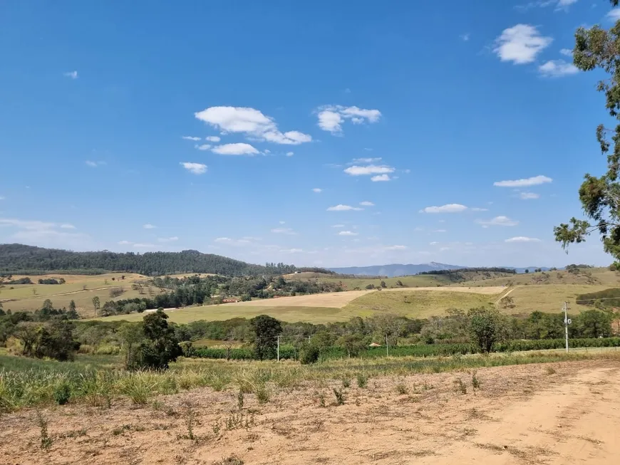 Foto 1 de Lote/Terreno à venda, 600m² em Usina, Atibaia