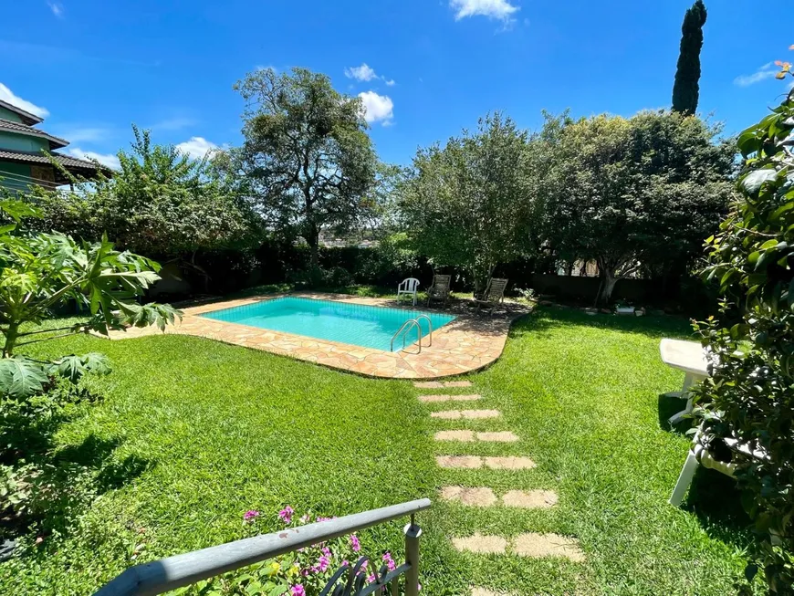 Foto 1 de Casa com 4 Quartos à venda, 289m² em Jardim Santa Barbara, Atibaia