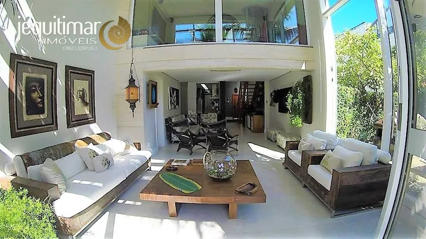 Foto 1 de Casa de Condomínio com 4 Quartos para alugar, 234m² em Balneário Praia do Pernambuco, Guarujá