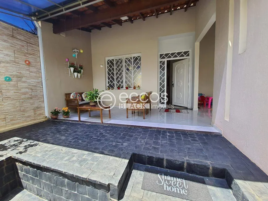 Foto 1 de Casa com 3 Quartos à venda, 180m² em Vigilato Pereira, Uberlândia
