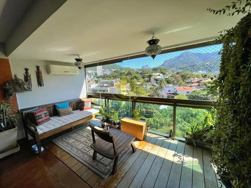 Foto 1 de Apartamento com 2 Quartos à venda, 96m² em Leblon, Rio de Janeiro