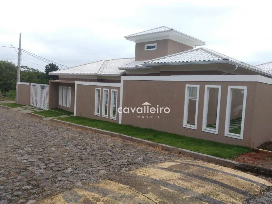 Foto 1 de Casa de Condomínio com 4 Quartos à venda, 191m² em Caxito, Maricá