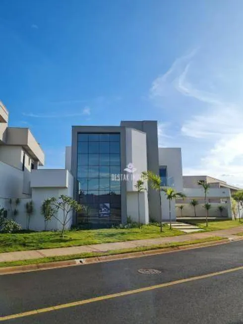 Foto 1 de Casa de Condomínio com 4 Quartos à venda, 292m² em Gávea, Uberlândia