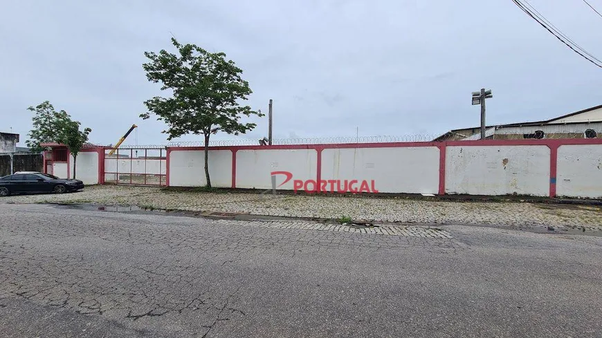 Foto 1 de Galpão/Depósito/Armazém para venda ou aluguel, 700m² em Novo Cavaleiro, Macaé