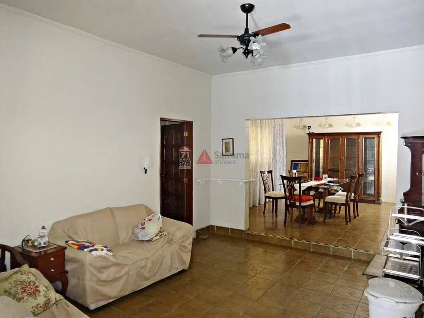 Foto 1 de Casa com 4 Quartos para alugar, 450m² em Centro, Pindamonhangaba