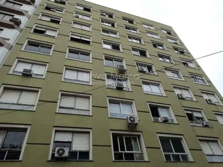 Foto 1 de Apartamento com 2 Quartos à venda, 67m² em Centro Histórico, Porto Alegre
